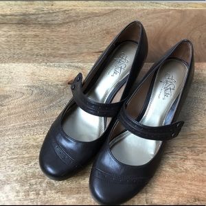 lifestride mary jane pumps